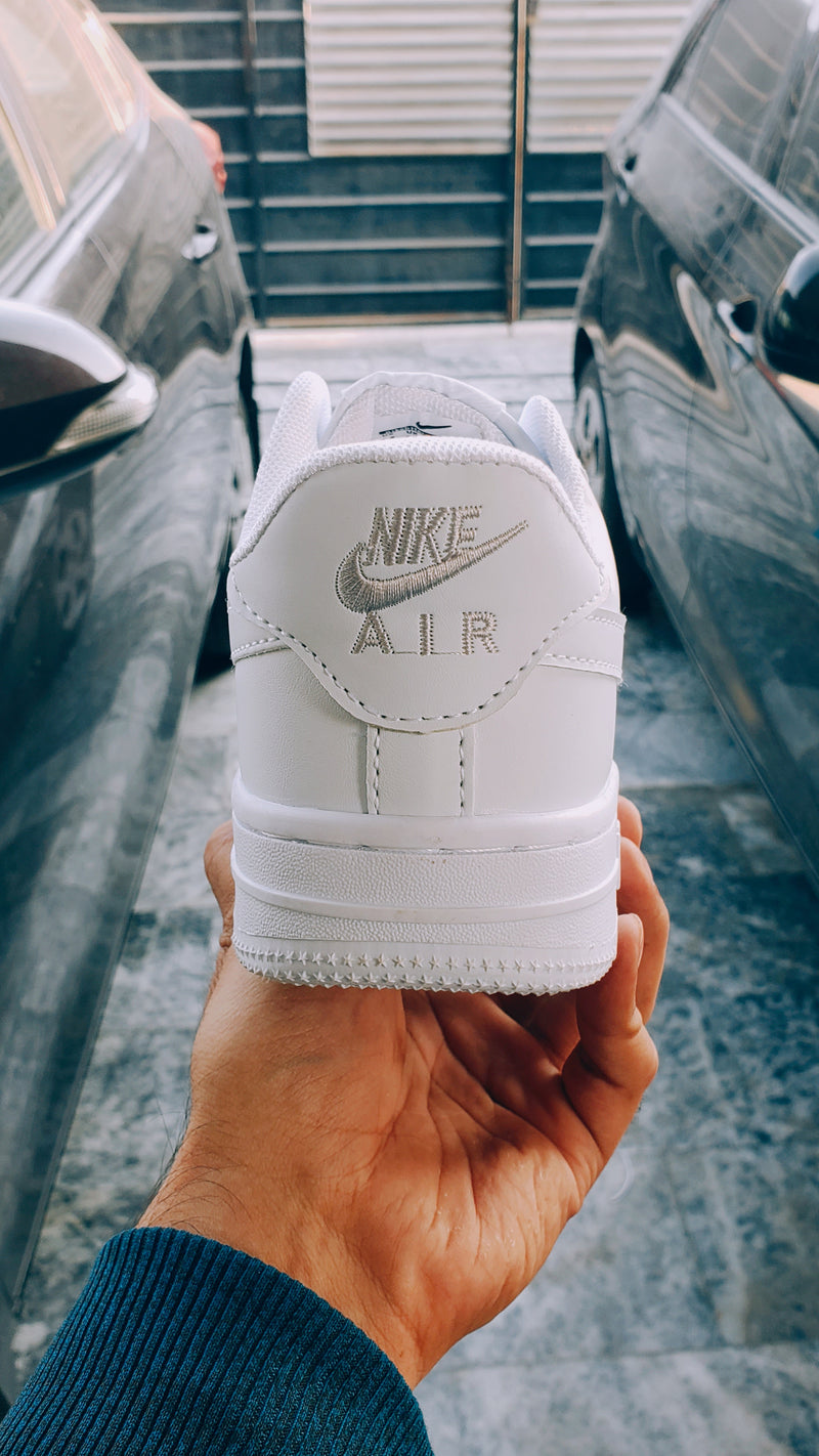 Air Force 1 Triple White