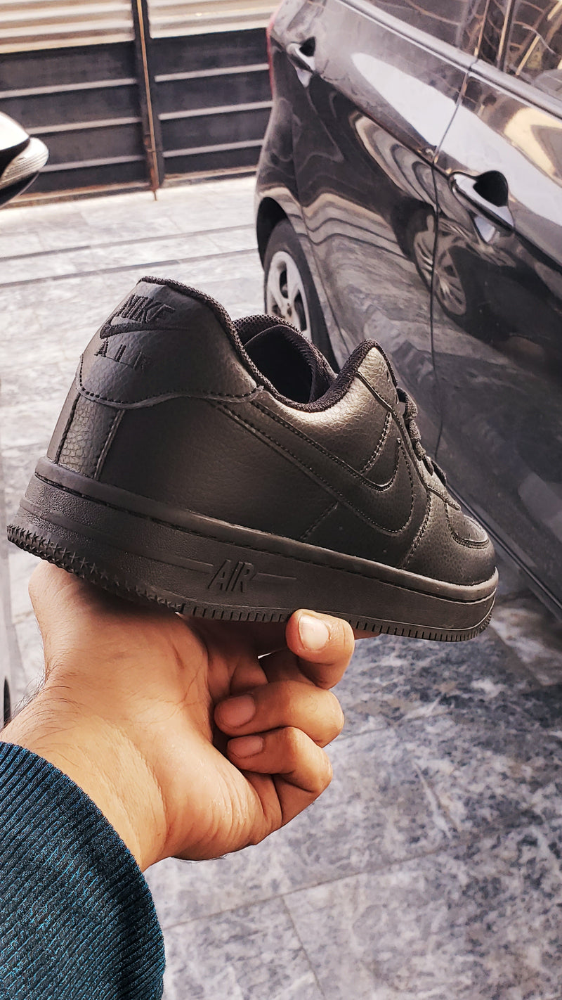 Air Force 1 Matte Black